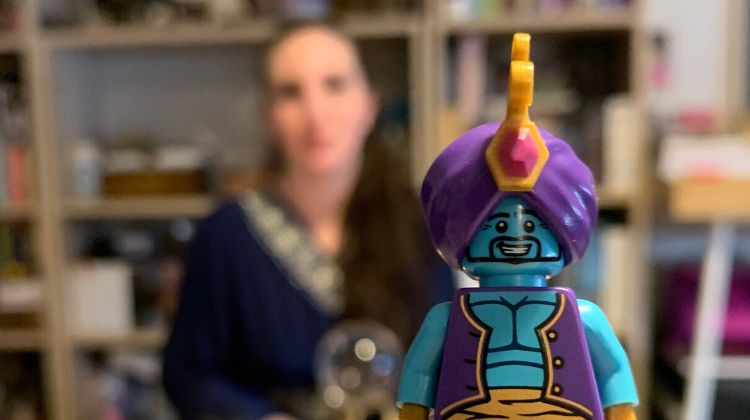 đźđ CHADIA đđź TAROT READER INTERVIEW – WITCH LOVEE