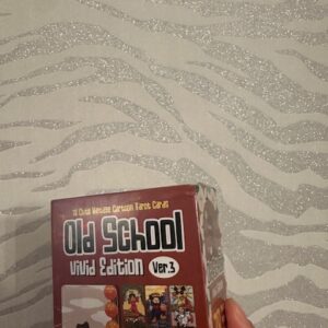 Old School Tarot V3 [Boîte légèrement abimée - cartes nickel]